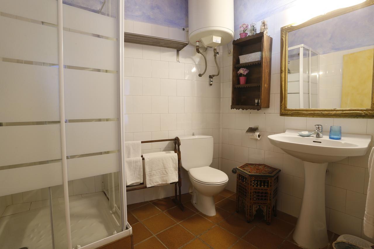 Hostal Blau Peratallada Exterior photo